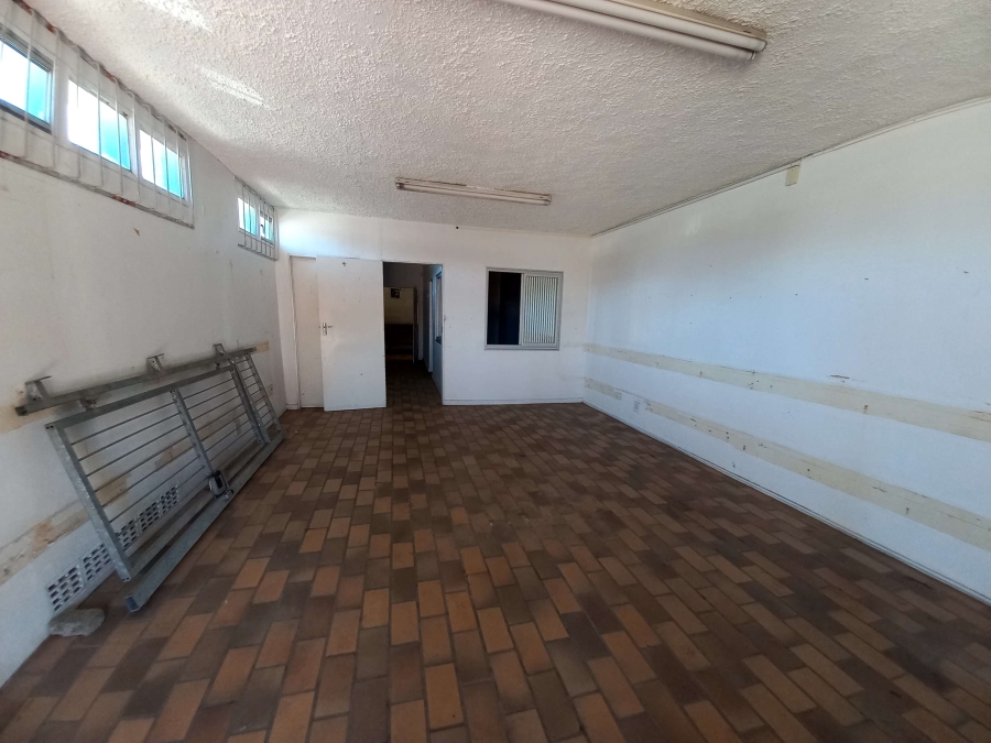 Commercial Property for Sale in North End Eastern Cape